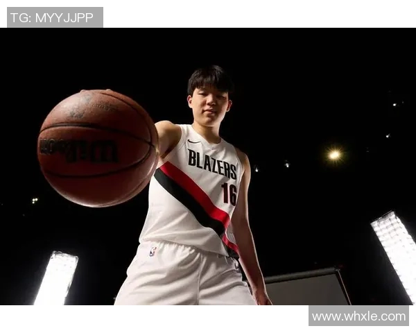 有效控制犯规次数！杨瀚森次战勇士得到9分6篮板创新高