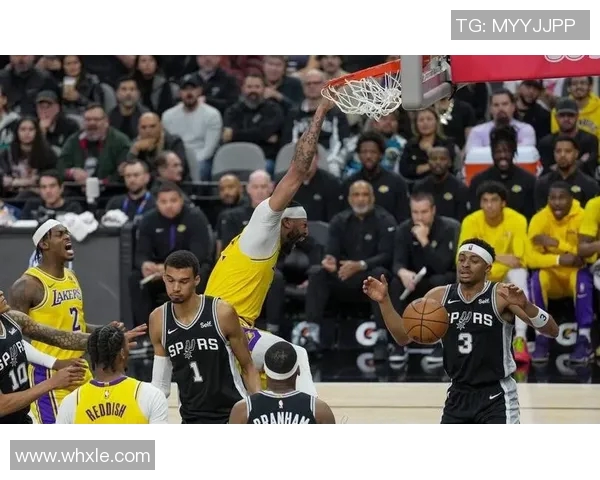 三大状元同台竞技！文班亚马40+15创纪录 浓眉遭隔扣弗拉格10+10